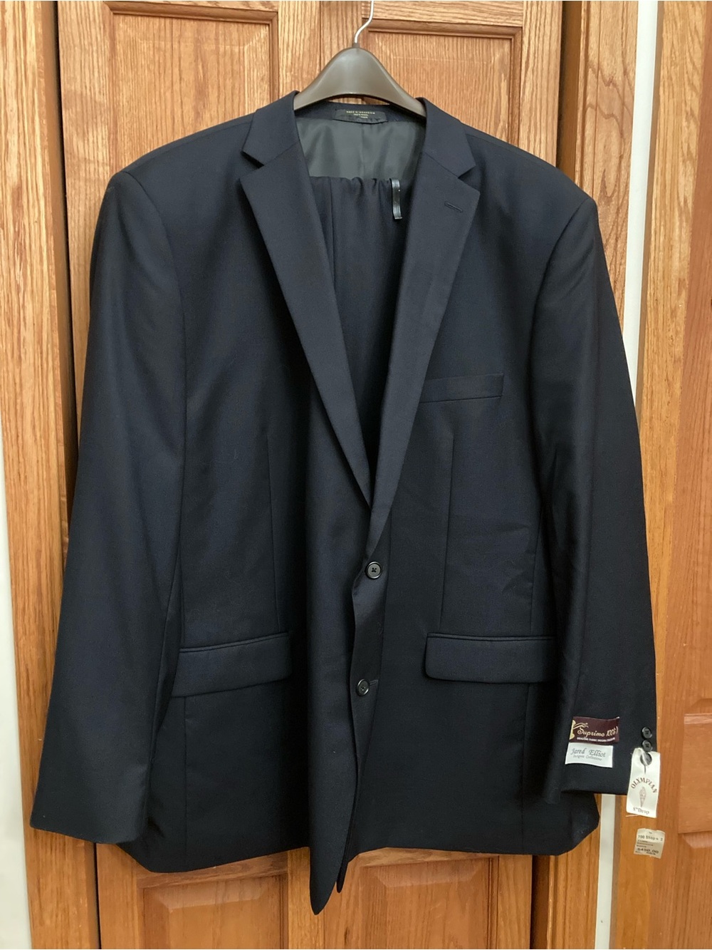 Brand new men’s suit! Jacket 58” pants 50”